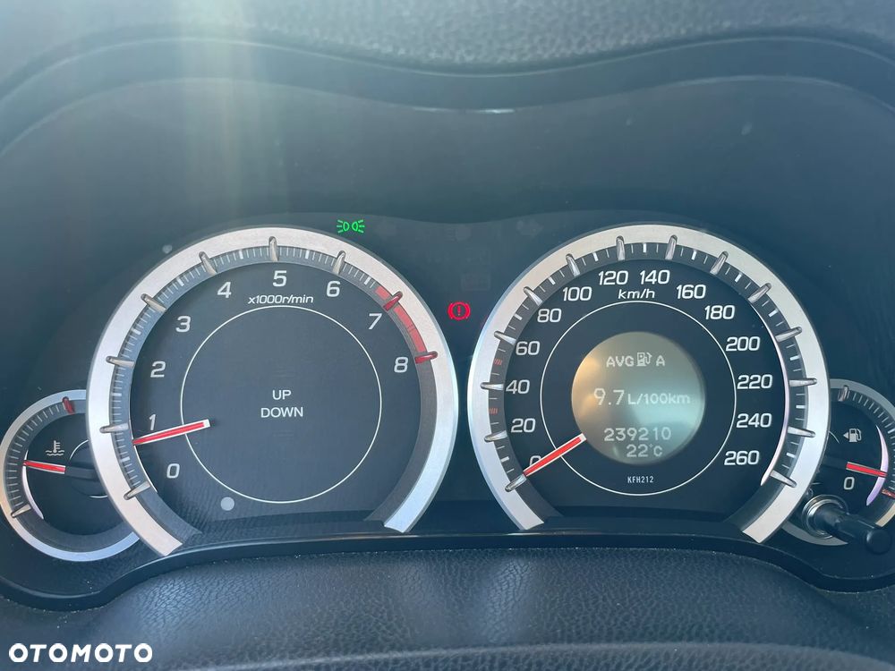 Honda Accord 2.0 Elegance - 15