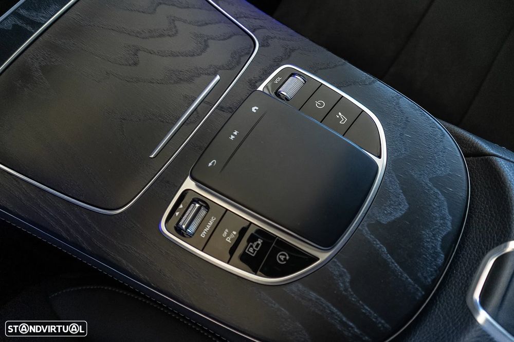 Mercedes-Benz E 220 d AMG Line 7L - 22
