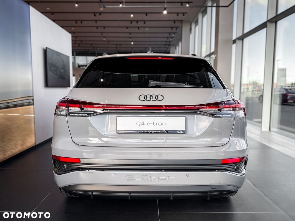 Audi Q4 e-tron - 9