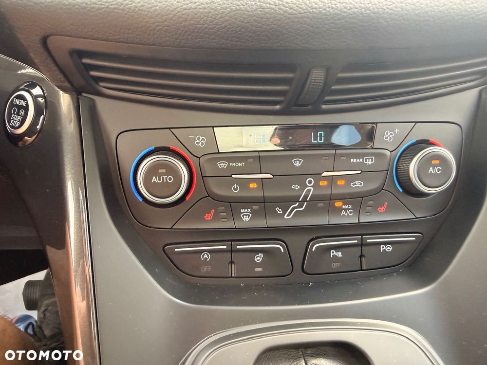 Ford C-MAX 1.5 EcoBoost Titanium ASS - 29
