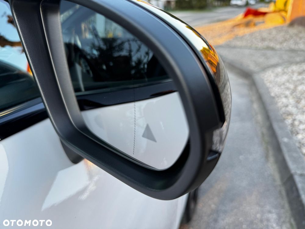 Mercedes-Benz CLA 200 AMG Line 7G-DCT - 19