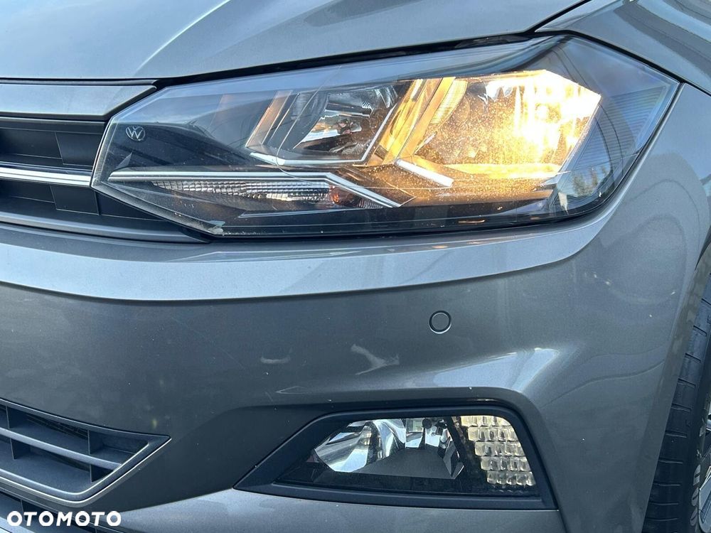 Volkswagen Polo 1.0 TSI Comfortline DSG - 32