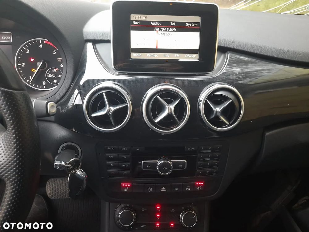 Mercedes-Benz Klasa B 220 CDI - 15