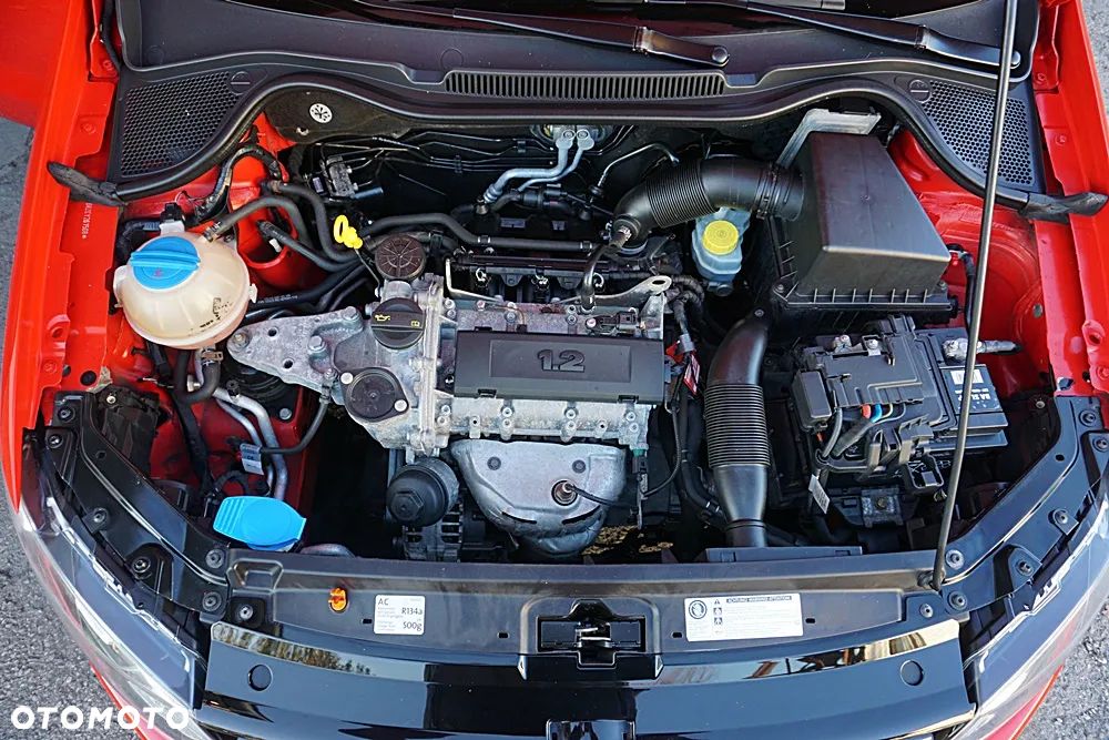 Volkswagen Polo 1.2 MATCH - 38