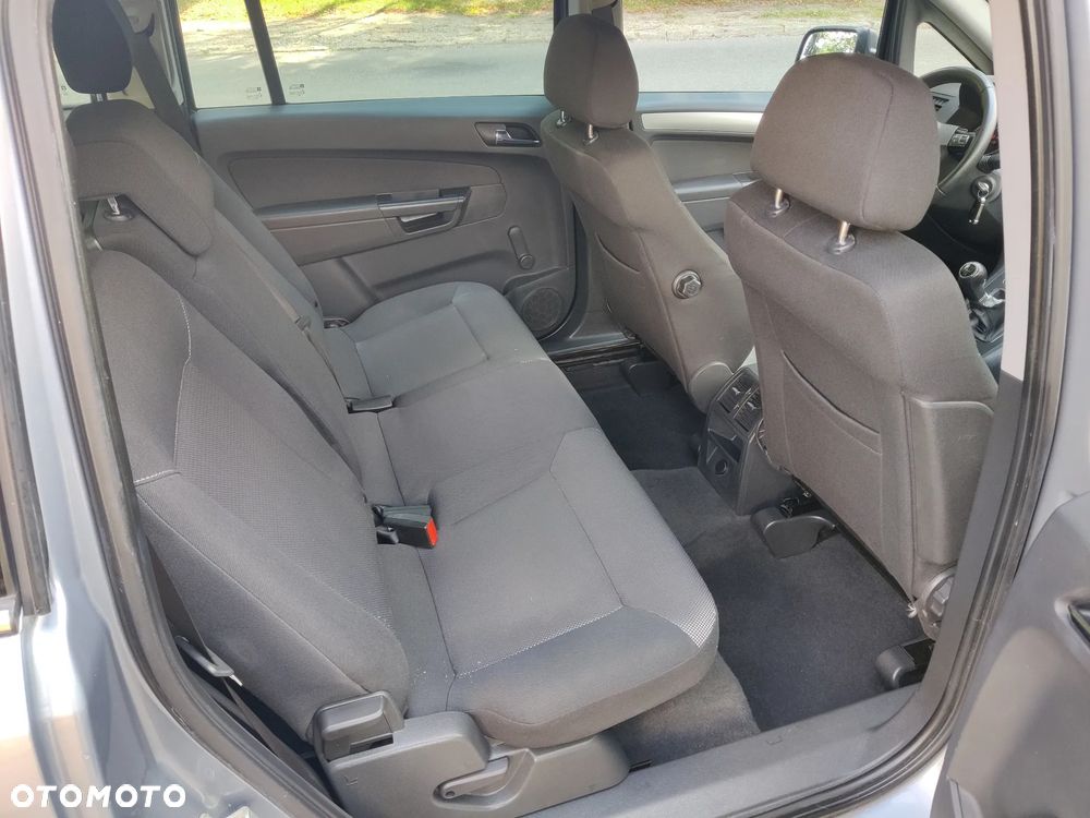 Opel Zafira 1.8 Design Edition - 21