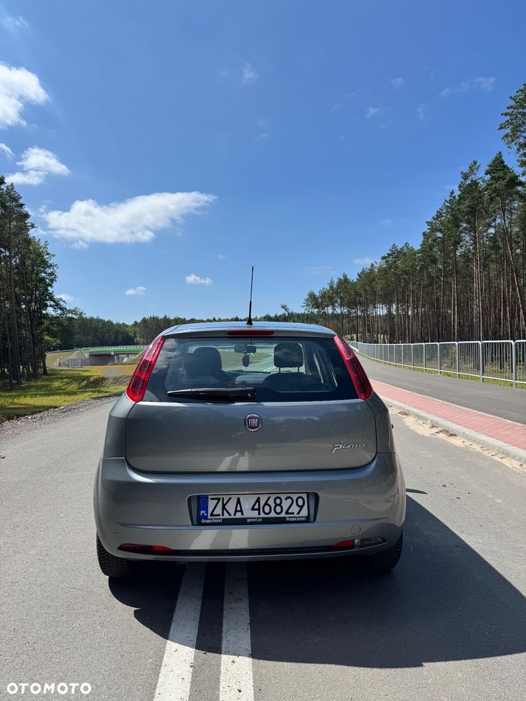 Fiat Grande Punto - 4