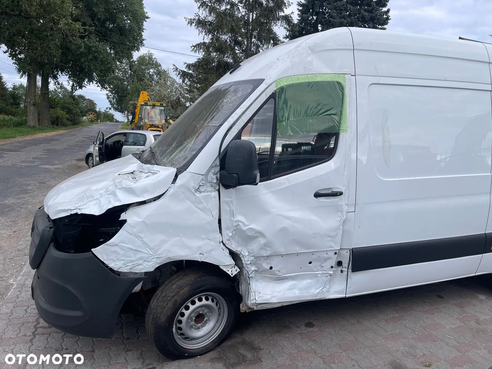 Mercedes-Benz Sprinter 315 CDI 2022 ROK_Nowy Model W 907_2.0 CDI 150 KM_L2H2 ŚREDNIAK ŚREDNI - 31