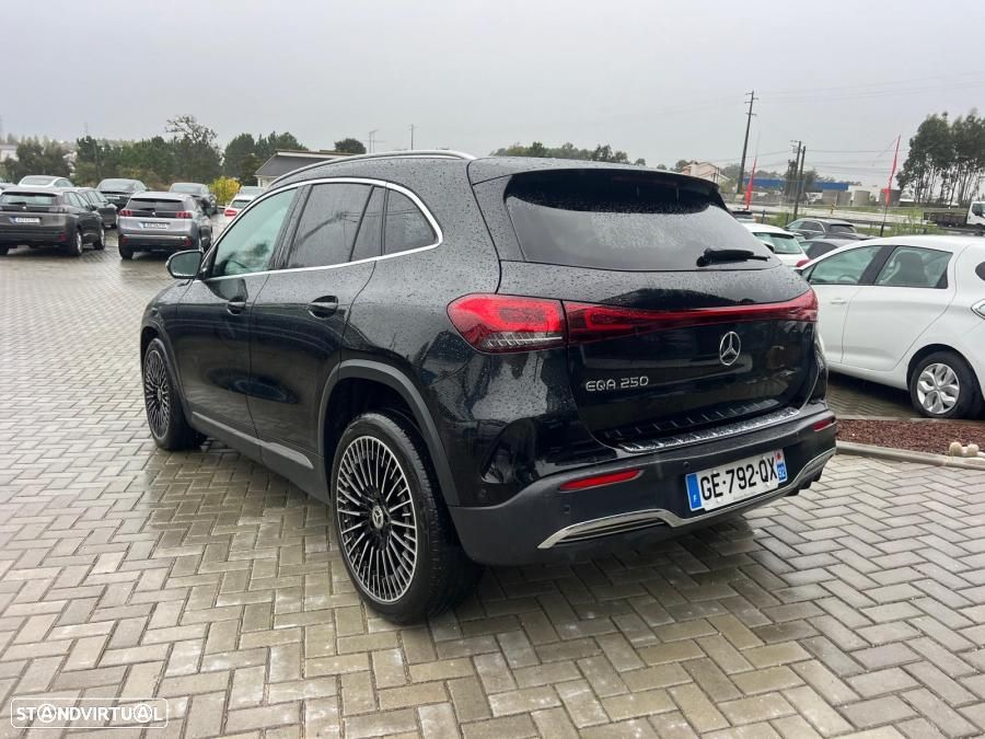 Mercedes-Benz EQA 250 AMG Line - 3