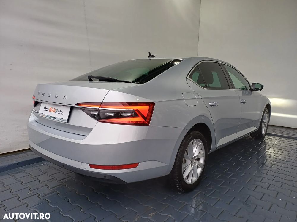 Skoda Superb - 35
