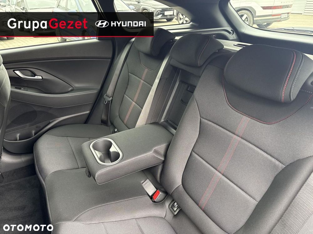 Hyundai i30 - 16