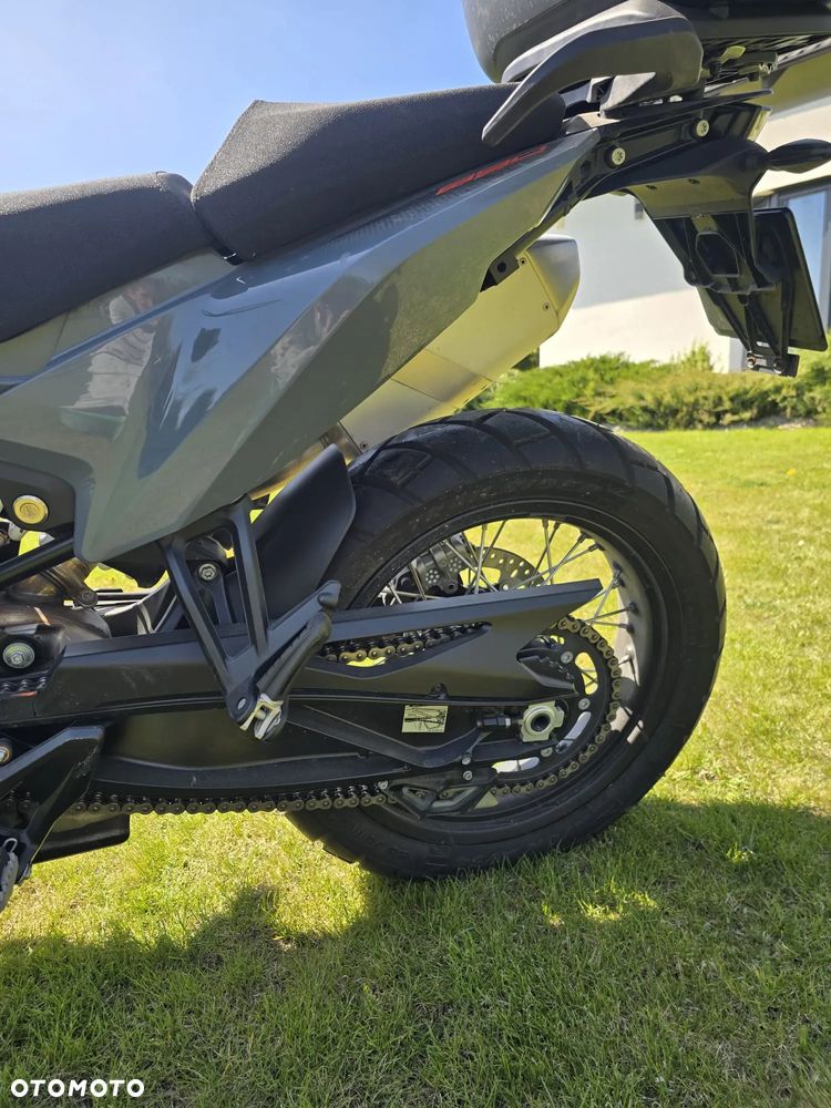 KTM Adventure - 10