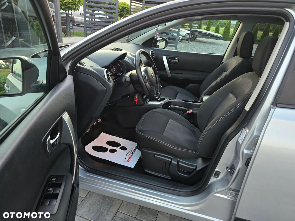 Nissan Qashqai 2.0 360 - 23