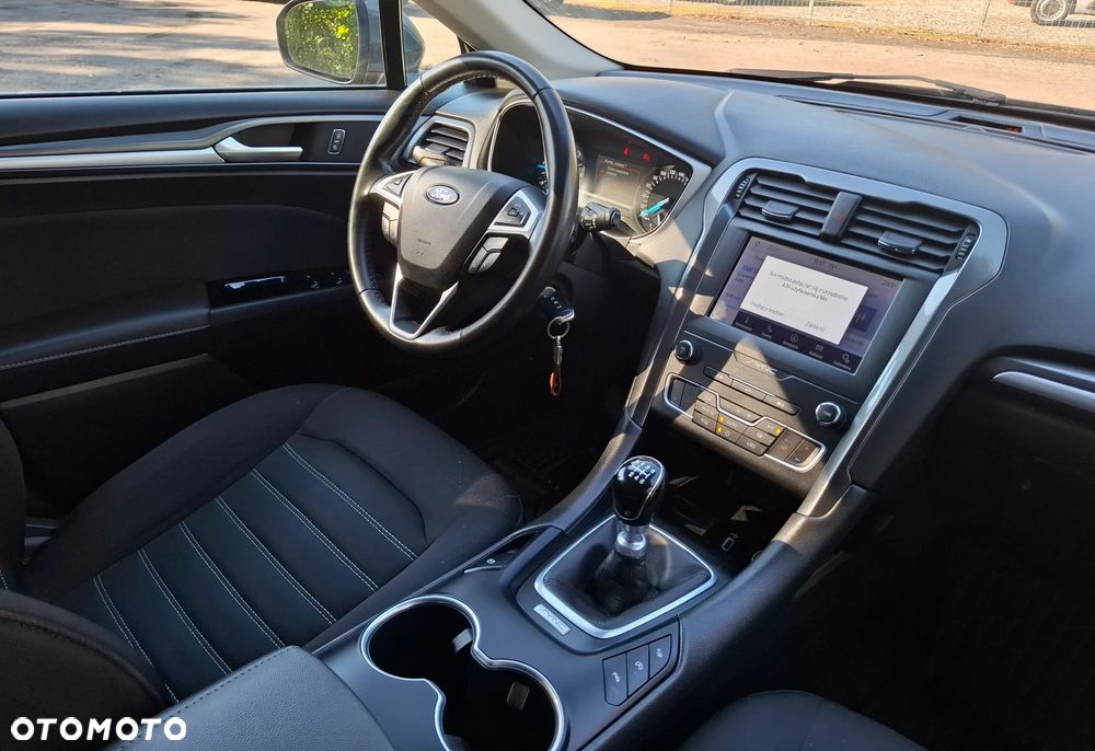 Ford Mondeo - 17