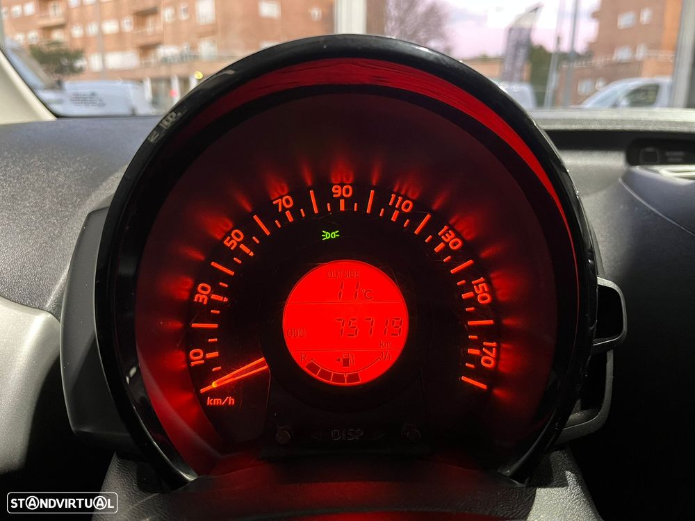 Citroën C1 1.0 VTi Shine - 24