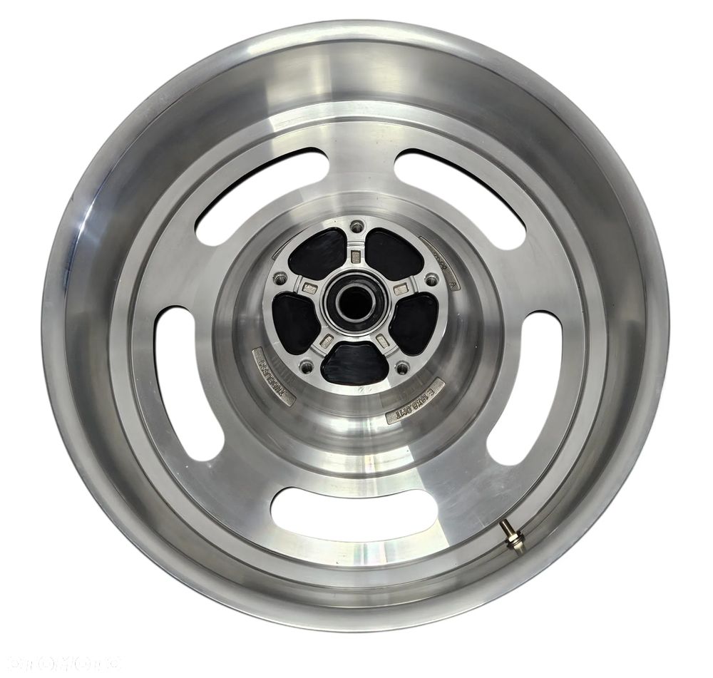 Felga tył 18x8.00 Harley Davidson V Rod 41529-08 - 1