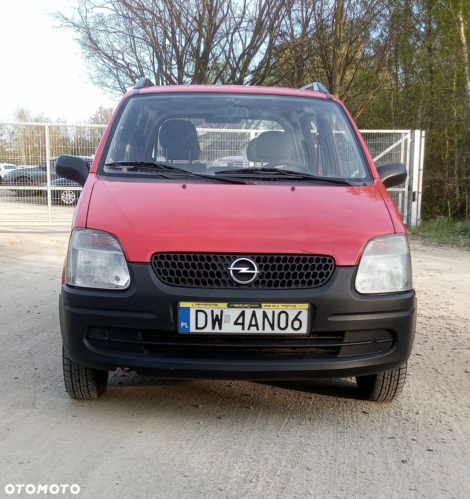 Opel Agila 1.0 - 2