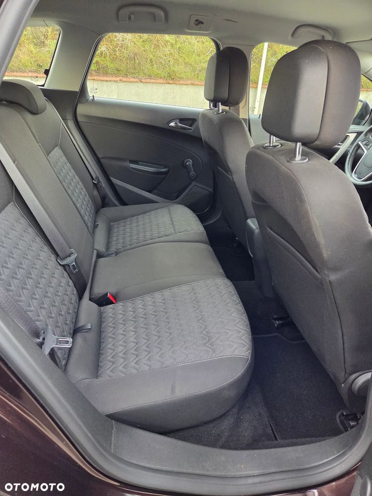 Opel Astra 1.7 CDTI Cosmo - 19