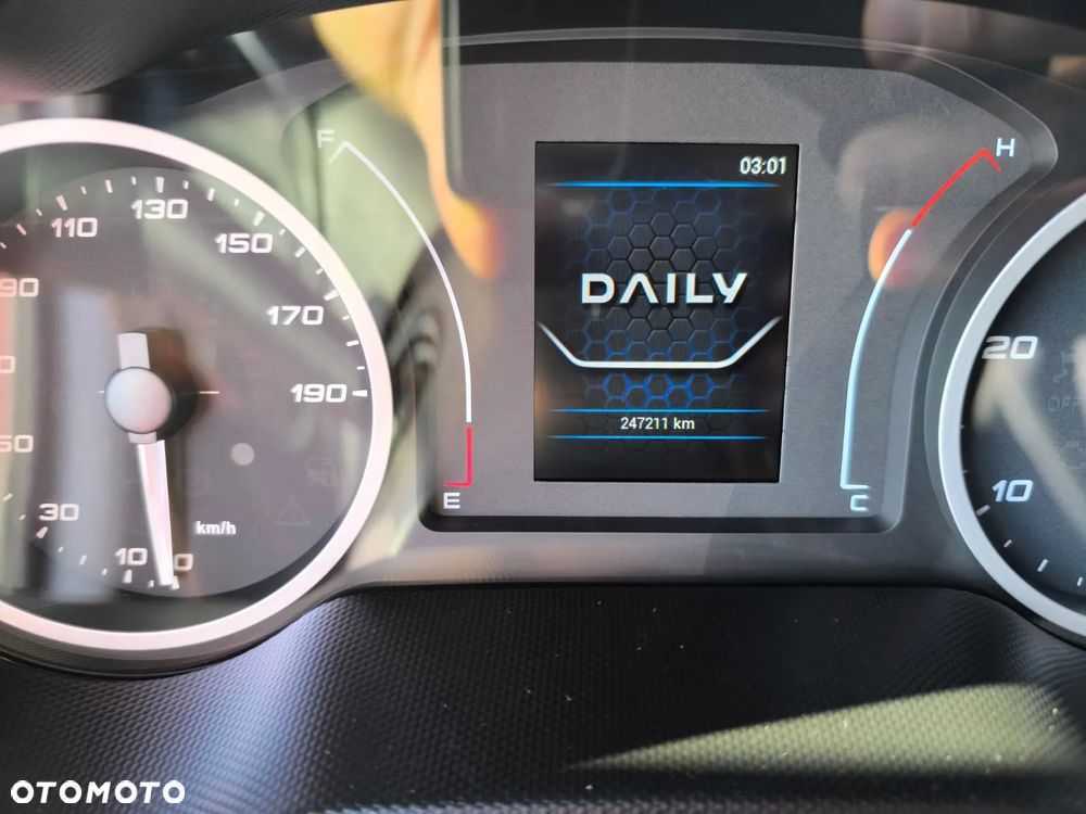 Iveco Daily 50C18 Plandeka, 12 Palet, Sypialnia, Firana+Drzwi z tyłu. - 20