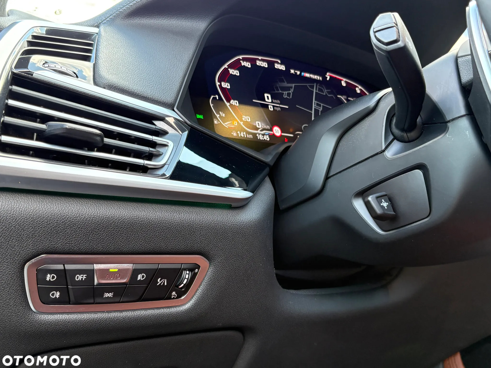 BMW X7 M50i sport - 14