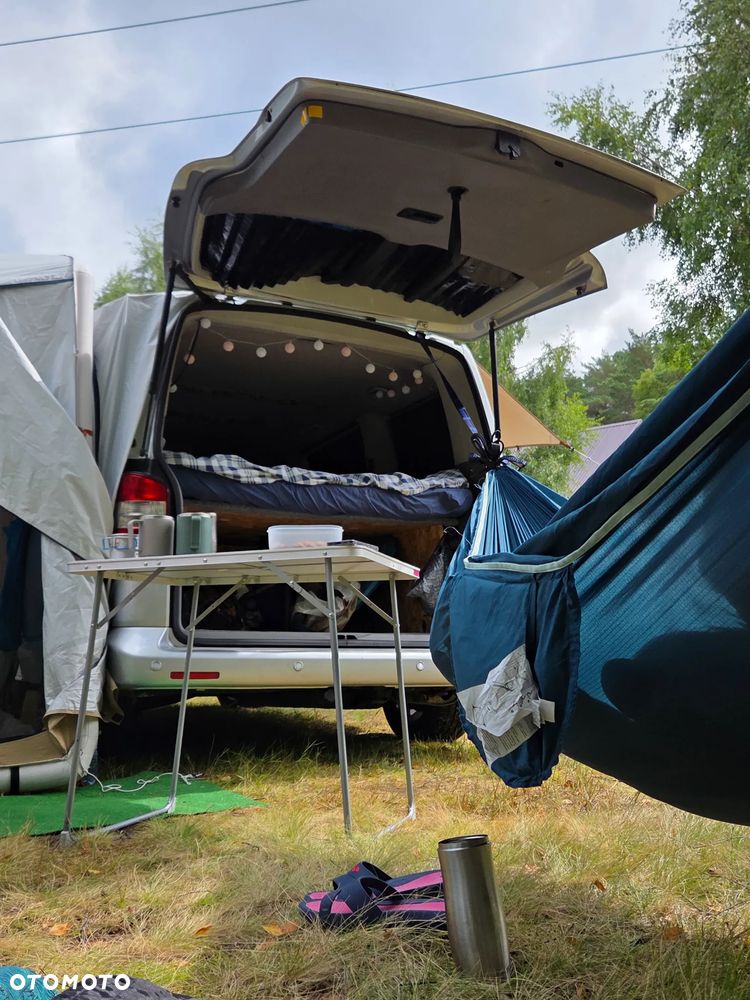 Volkswagen Caravelle - 27