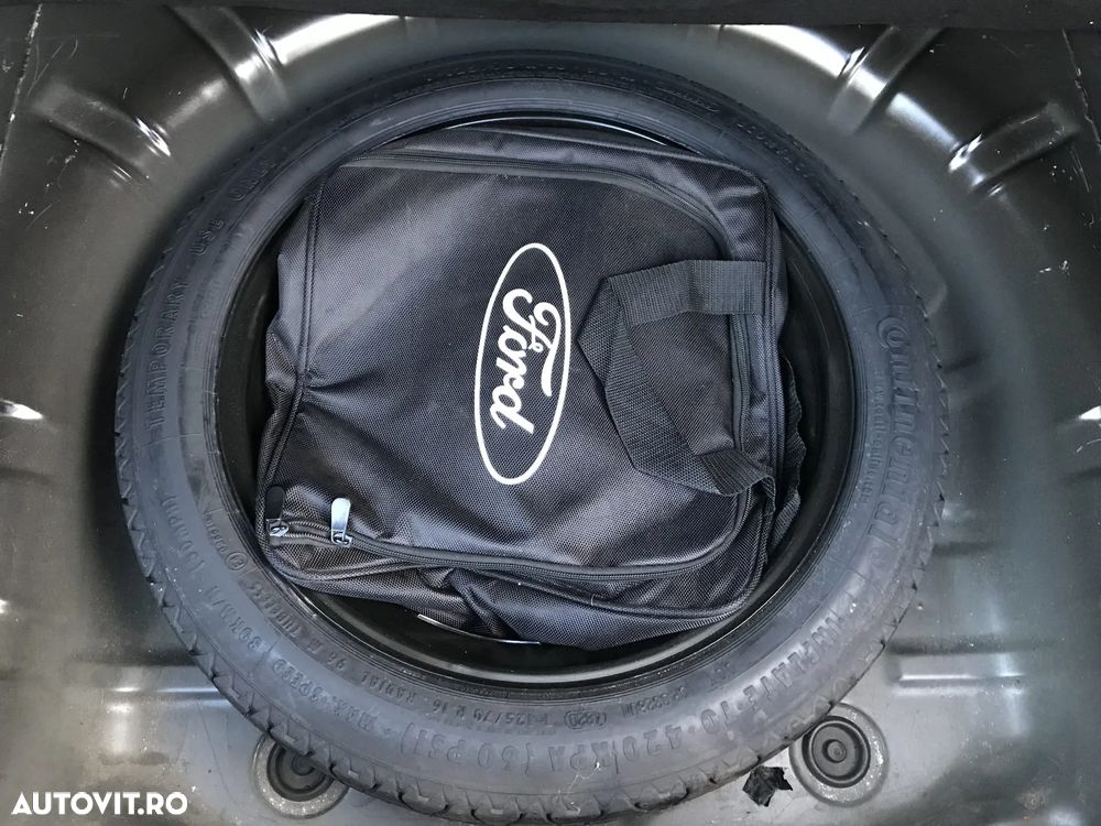 Ford Focus 1.5 EcoBlue Titanium X - 35