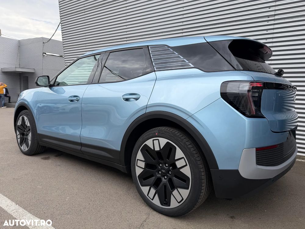 Ford Explorer RWD 77 kWh Extended Range Premium - 17