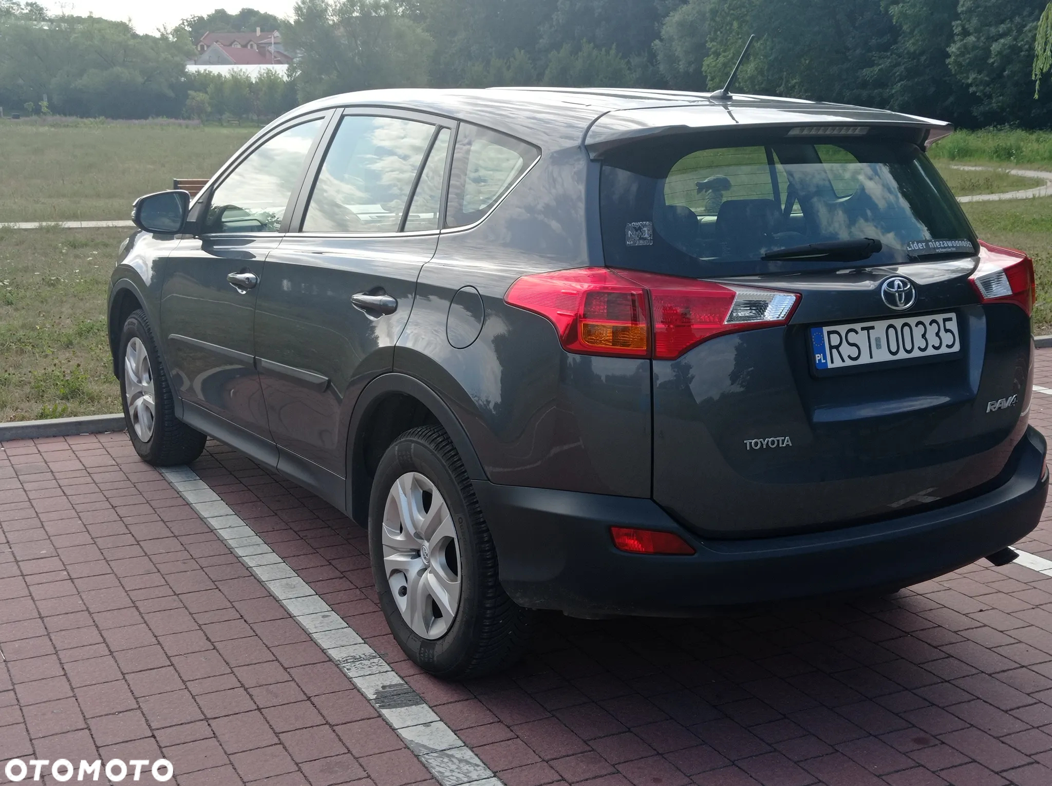 Toyota RAV4 2.0 D-4D Active 4x2 - 6