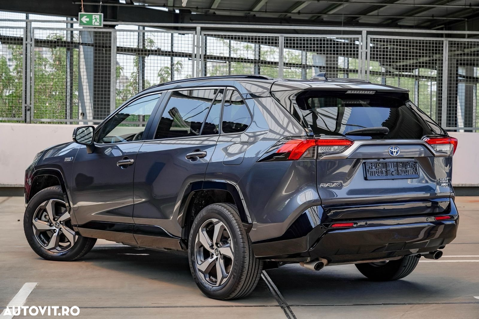 Toyota RAV4 Plug-in-Hybrid - 13