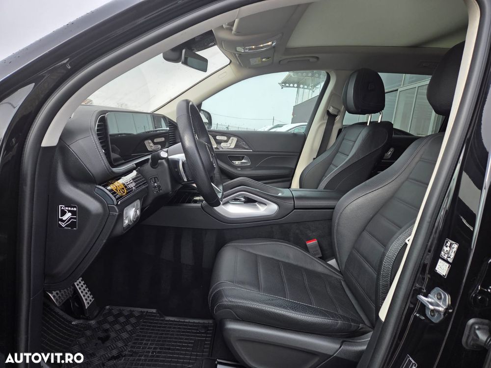 Mercedes-Benz GLS - 22