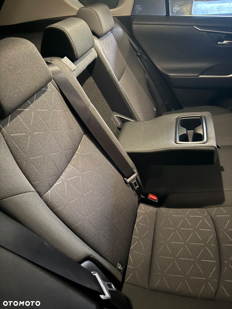 Toyota RAV4 2.5 Hybrid Dynamic Force Comfort 4x2 e-CVT - 11