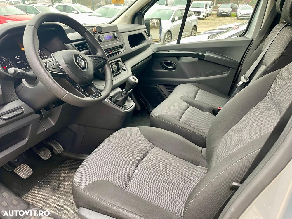 Renault Trafic Combi 2.0 Blue dCi 110 S&S L1 8+1 Life - 9