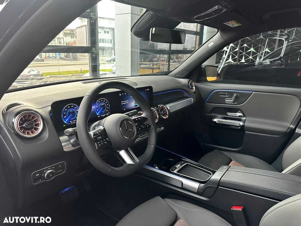 Mercedes-Benz EQB 250 - 5