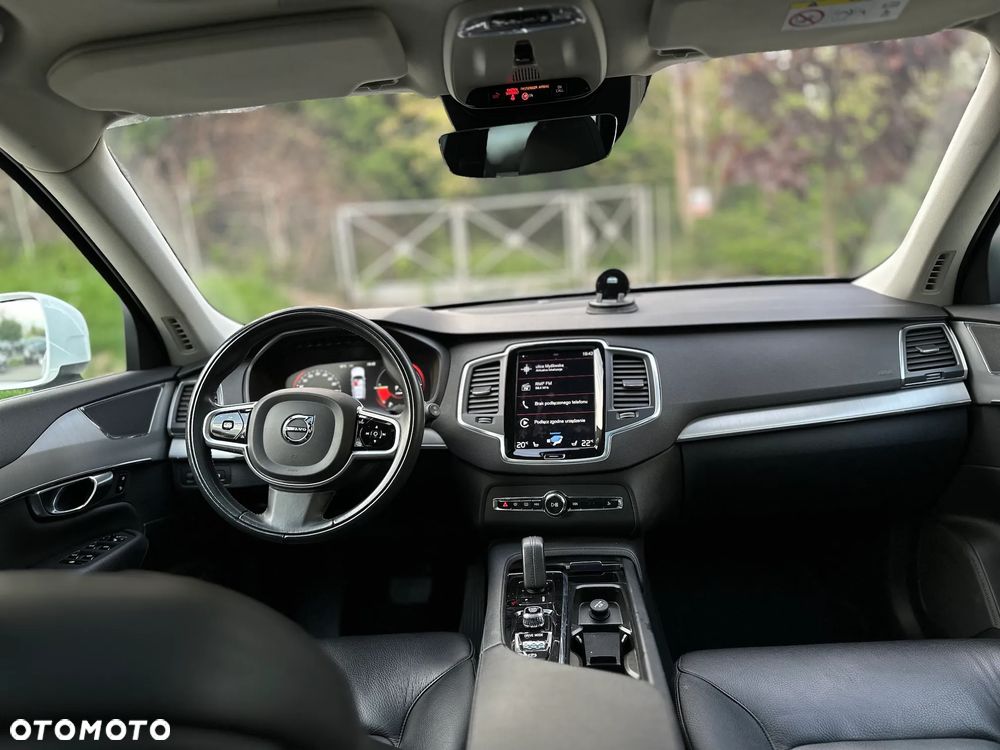 Volvo XC 90 T8 AWD Recharge Geartronic Inscription Edition - 18