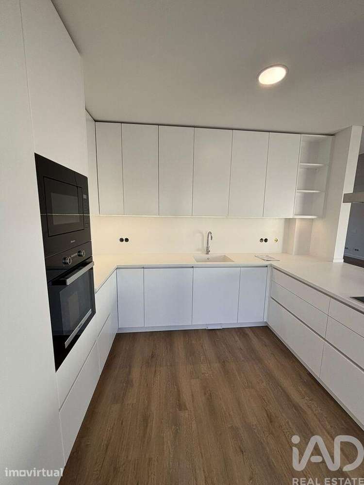 Casa / Villa T4 em Amora de 200,00 m2 - Grande imagem: 3/15