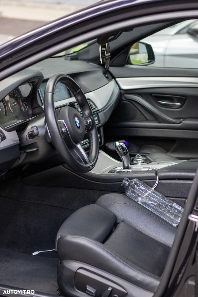 BMW Seria 5 520d xDrive Aut. M Sport Edition - 3