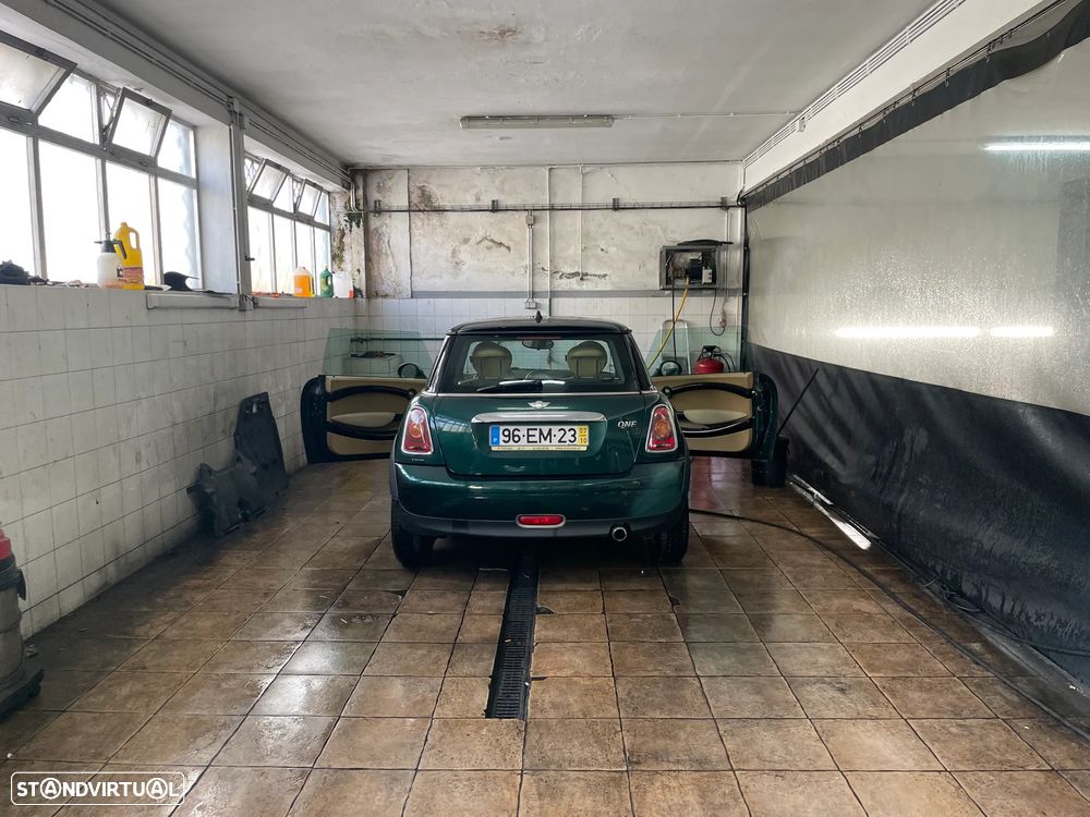 MINI 3 Portas One 1.4 - 7