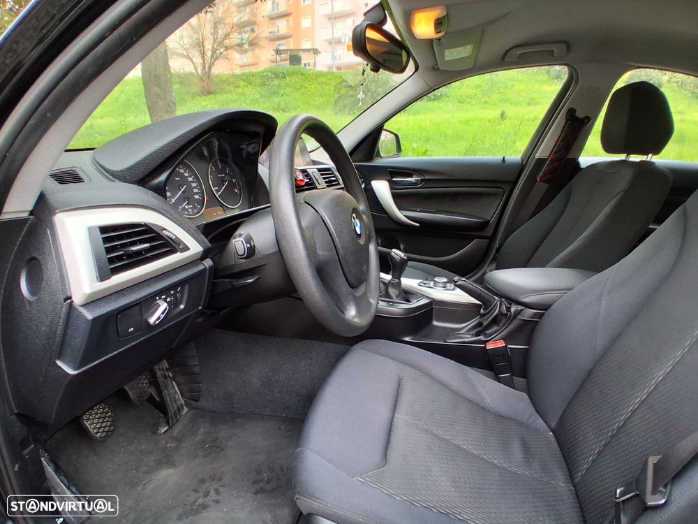 BMW 116 d EDynamics Line Urban - 15