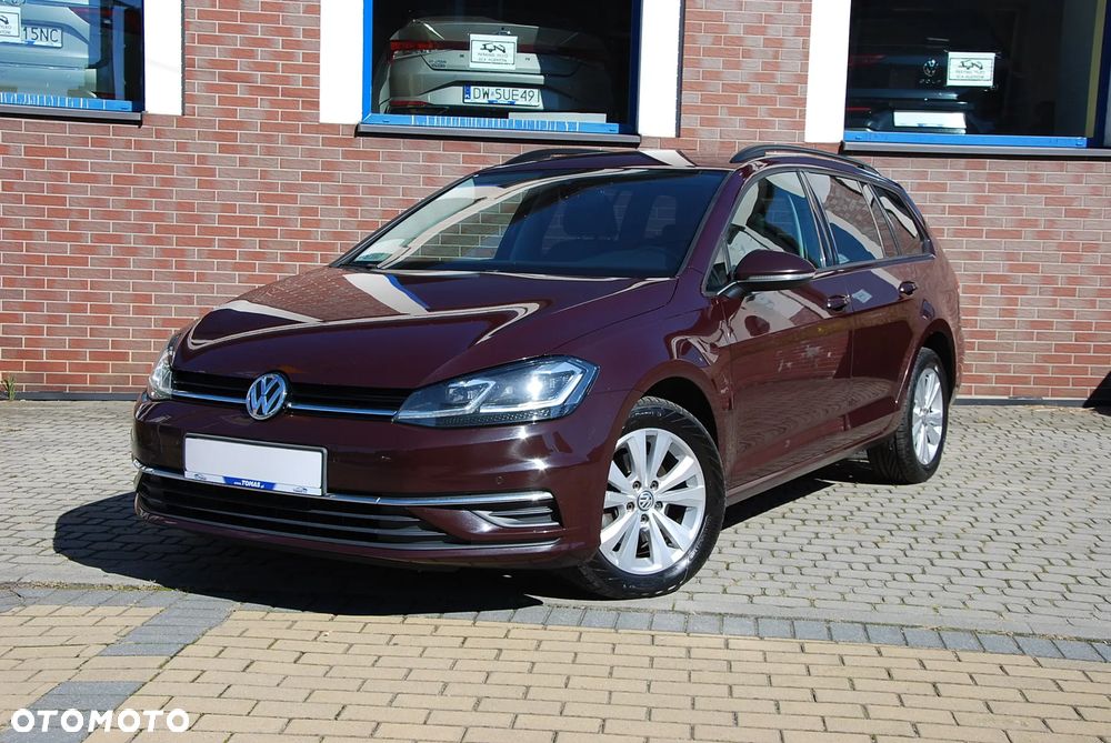 Volkswagen Golf - 3