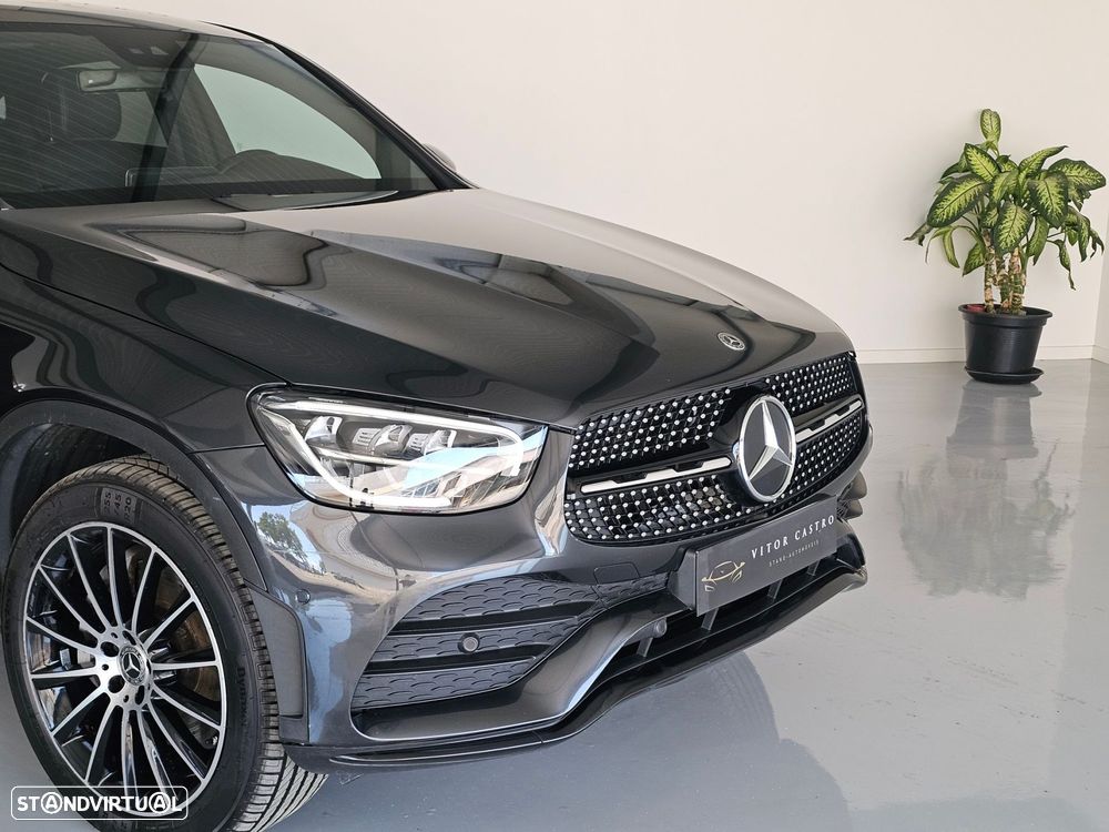 Mercedes-Benz GLC 300 e Coupe 4Matic - 9