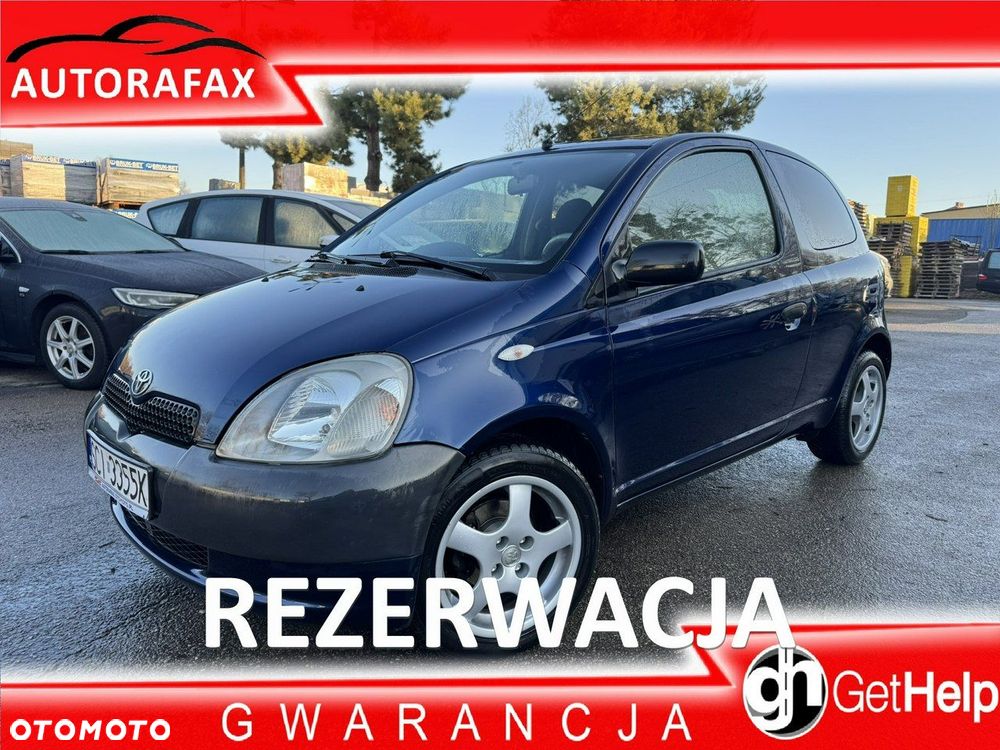 Toyota Yaris 1.0 Base - 1