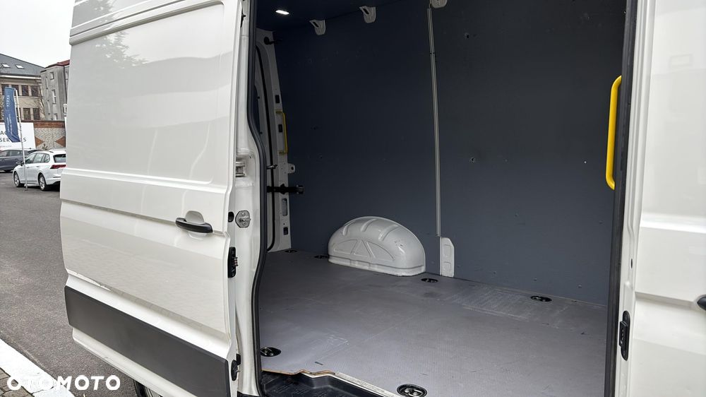 Volkswagen Crafter - 16