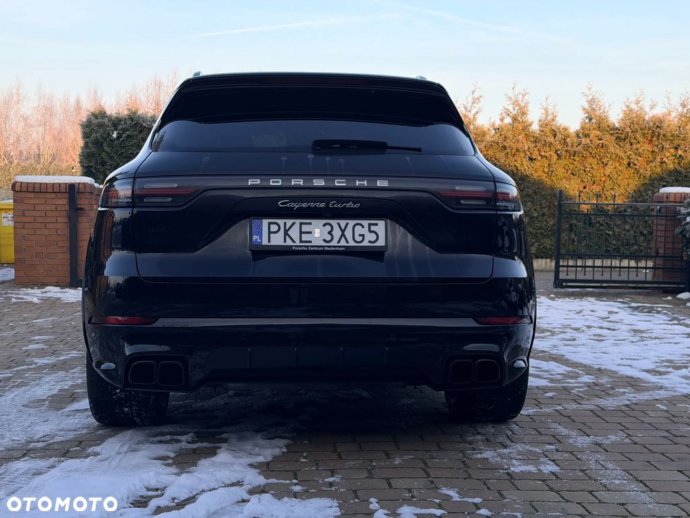 Porsche Cayenne - 8