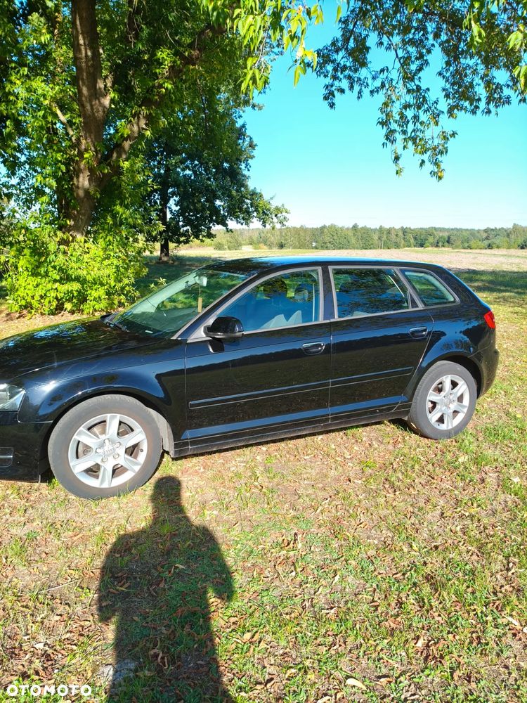 Audi A3 Sportback - 3