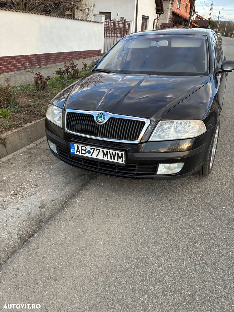 Skoda Octavia 1.9TDI Classic DSG - 1