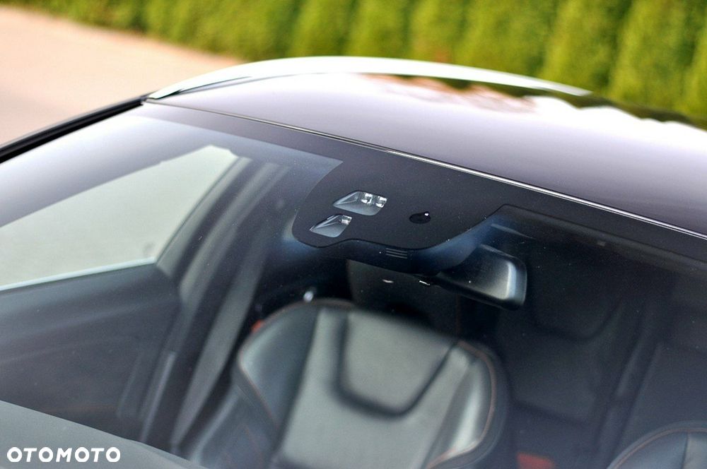 Volvo V60 DRIVe Ocean Race - 14