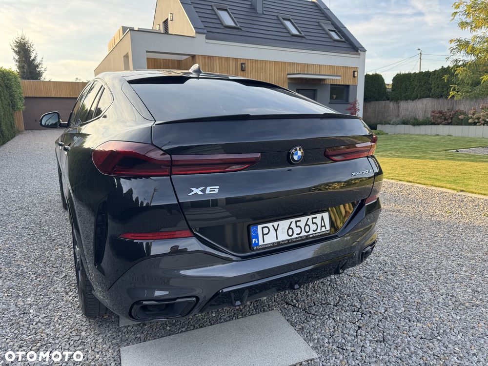 BMW X6 xDrive30d mHEV - 10