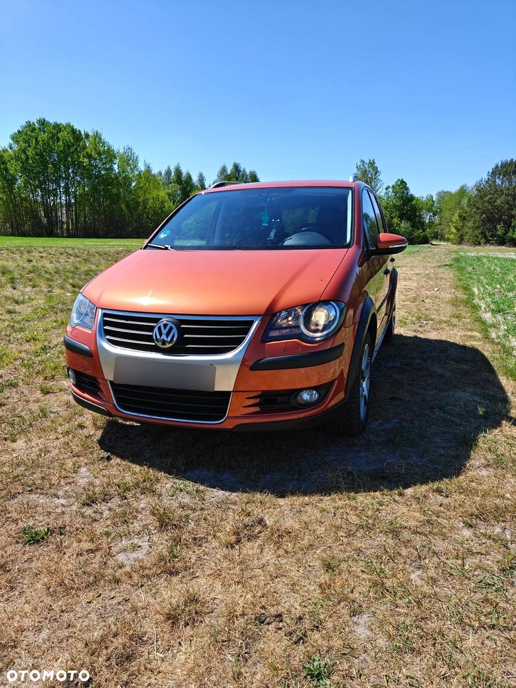 Volkswagen Touran 1.4 TSI DSG STYLE - 2
