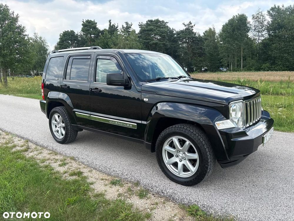 Jeep Cherokee - 4