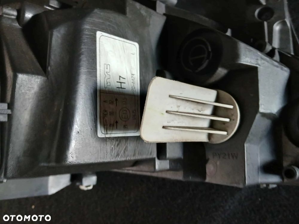 Opel Corsa C Lampa przednia lewa soczewka - 6