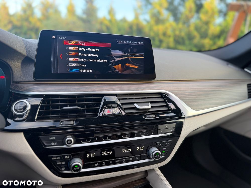 BMW Seria 5 530i xDrive GPF M Sport sport - 18
